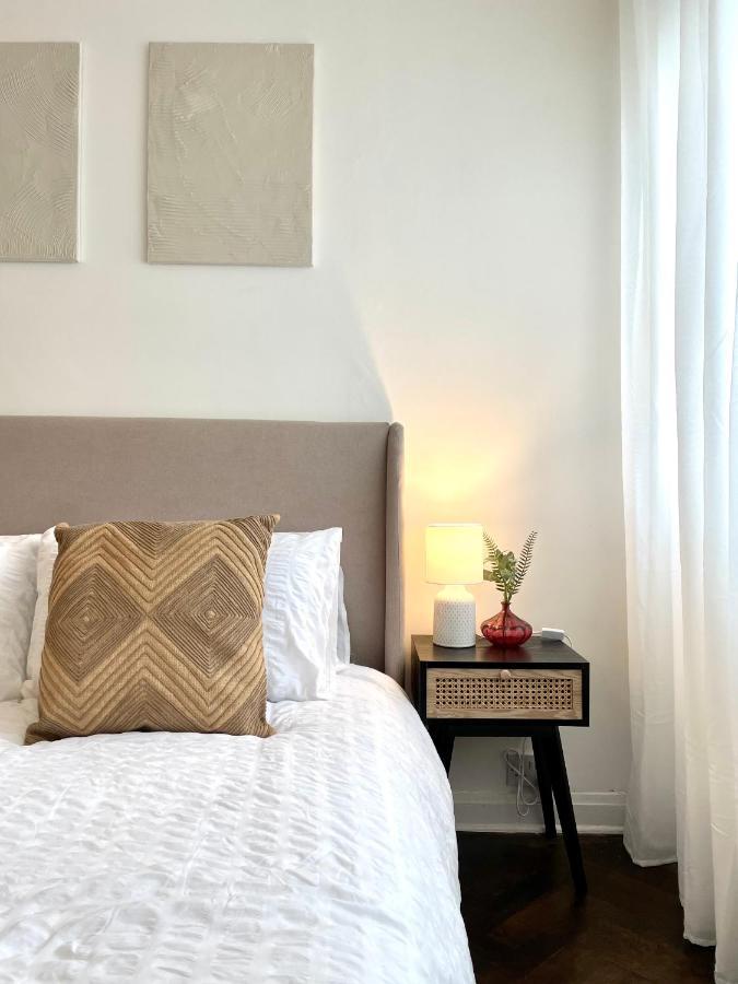 Newly Refurbished 2 Bedroom In South Londra